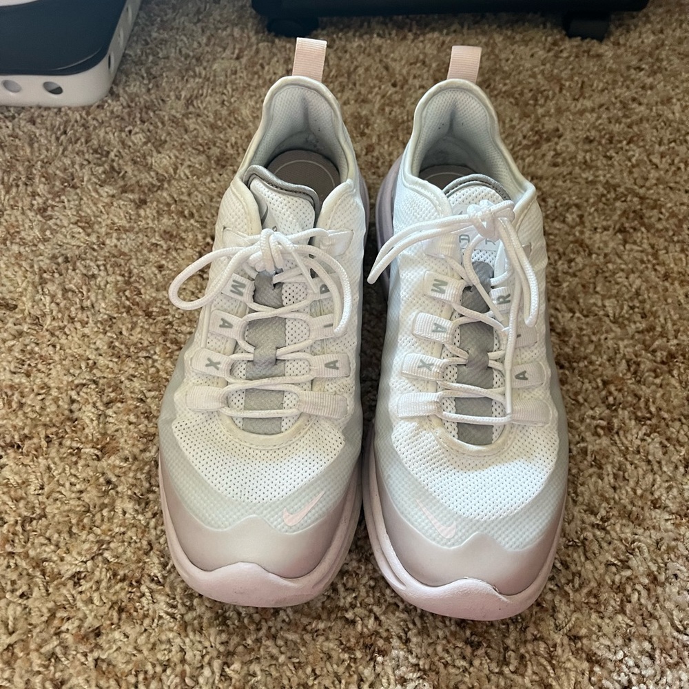 Nike air max